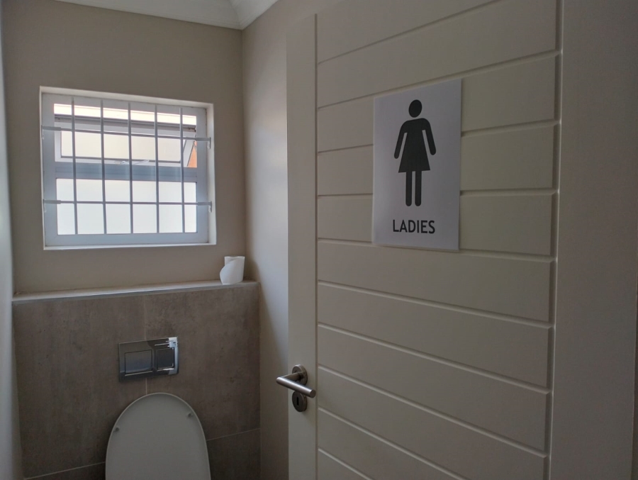 To Let commercial Property for Rent in Cape Gate Western Cape